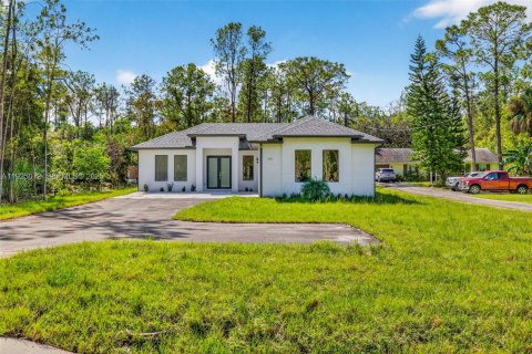 Casa en venta en Naples, Florida, 3 dormitorios, 141.12 m2 № 1983729 - foto 2