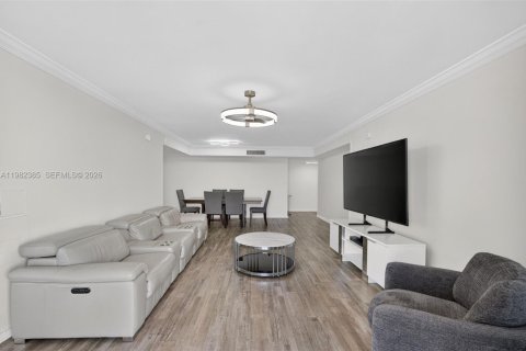 Condominio en venta en Miami Beach, Florida, 3 dormitorios, 152.82 m2 № 2050051 - foto 9