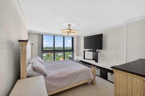 Condominio en venta en Miami Beach, Florida, 3 dormitorios, 152.82 m2 № 2050051 - foto 24