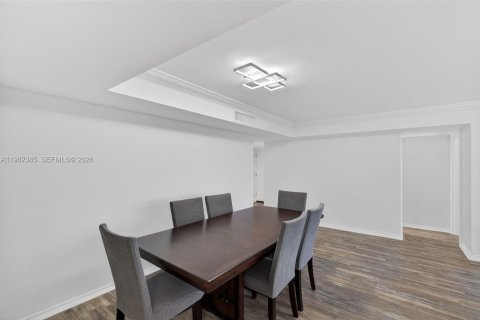 Condominio en venta en Miami Beach, Florida, 3 dormitorios, 152.82 m2 № 2050051 - foto 5