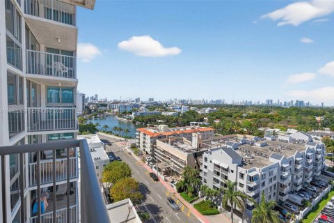 Condominio en venta en Miami Beach, Florida, 3 dormitorios, 152.82 m2 № 2050051 - foto 13