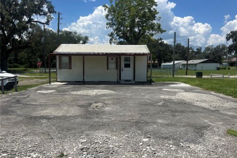 Propiedad comercial en alquiler en Bushnell, Florida № 1851076 - foto 4