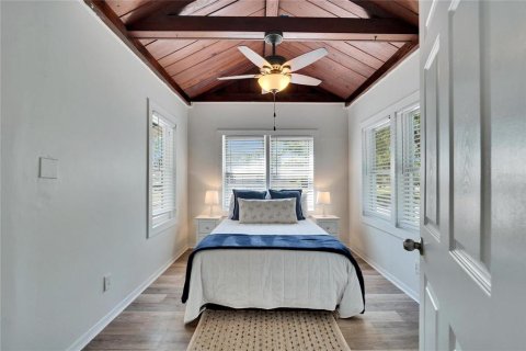 House in Clearwater, Florida 3 bedrooms, 73.58 sq.m. № 2218821 - photo 7