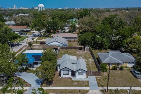 House in Clearwater, Florida 3 bedrooms, 73.58 sq.m. № 2218821 - photo 26