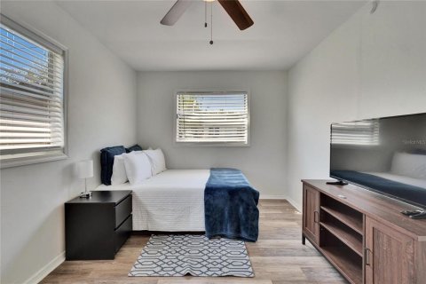 House in Clearwater, Florida 3 bedrooms, 73.58 sq.m. № 2218821 - photo 19