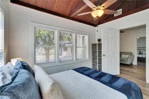 House in Clearwater, Florida 3 bedrooms, 73.58 sq.m. № 2218821 - photo 8