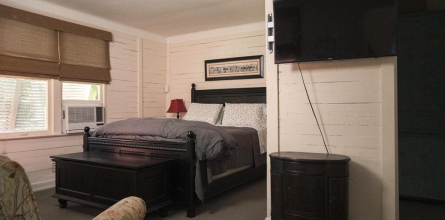 Immobilier commercial à West Palm Beach, Floride 3 chambres, 178.37 m2 № 1007611