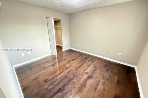 Condo in West Palm Beach, Florida, 3 bedrooms  № 2170211 - photo 9