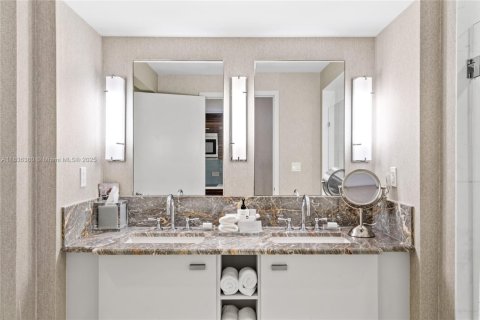Copropriété à vendre à Fort Lauderdale, Floride: 1 chambre, 52.68 m2 № 1820221 - photo 22