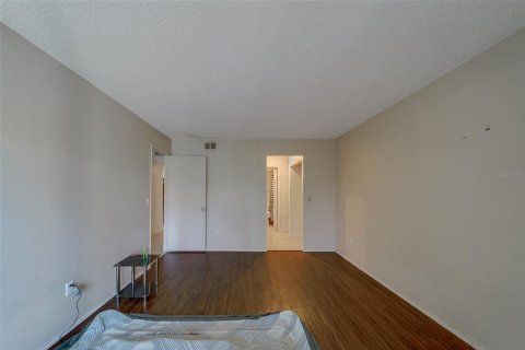 Condo in Clearwater, Florida, 1 bedroom № 2106271 - photo 15