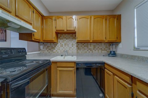 Condo in Clearwater, Florida, 1 bedroom № 2106271 - photo 4