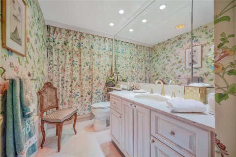 Condo in Key Biscayne, Florida, 2 bedrooms  № 1802531 - photo 26
