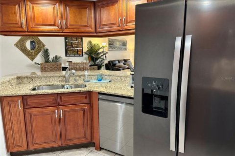 Condominio en venta en Bradenton, Florida, 2 dormitorios, 103.12 m2 № 1718614 - foto 15