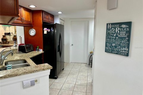 Condominio en venta en Bradenton, Florida, 2 dormitorios, 103.12 m2 № 1718614 - foto 8