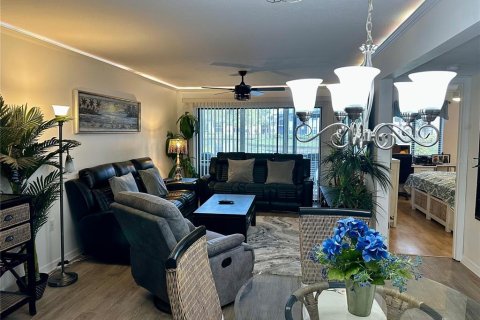 Condominio en venta en Bradenton, Florida, 2 dormitorios, 103.12 m2 № 1718614 - foto 20
