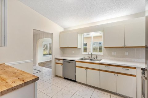 Casa en venta en Summerfield, Florida, 3 dormitorios, 157 m2 № 2100456 - foto 13