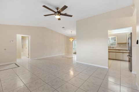 Casa en venta en Summerfield, Florida, 3 dormitorios, 157 m2 № 2100456 - foto 11