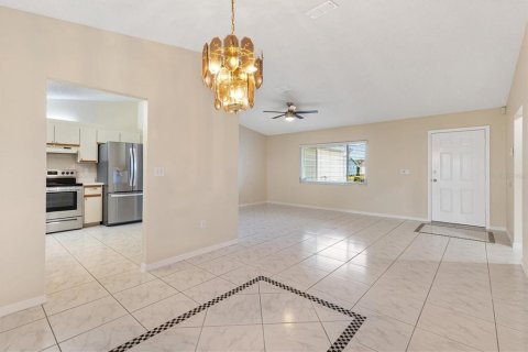 Casa en venta en Summerfield, Florida, 3 dormitorios, 157 m2 № 2100456 - foto 10
