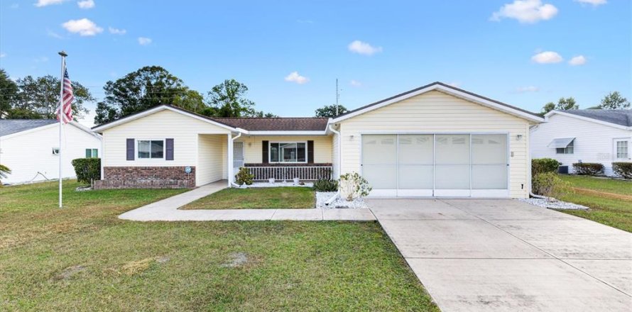 Casa en Summerfield, Florida 3 dormitorios, 157 m2 № 2100456