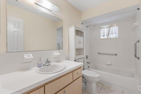 Casa en venta en Summerfield, Florida, 3 dormitorios, 157 m2 № 2100456 - foto 27