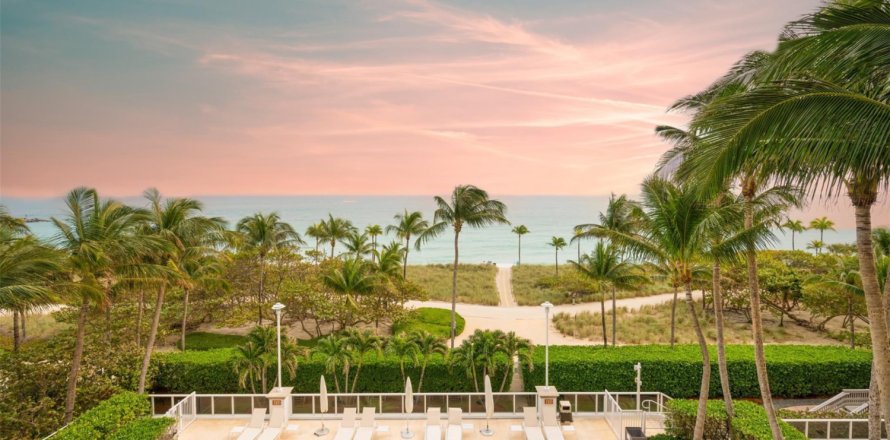 Condo in Bal Harbour, Florida, 7 bedrooms  № 643930