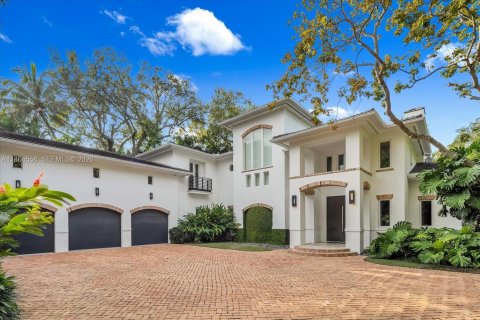 Casa en venta en Miami, Florida, 6 dormitorios, 605.91 m2 № 1922663 - foto 28