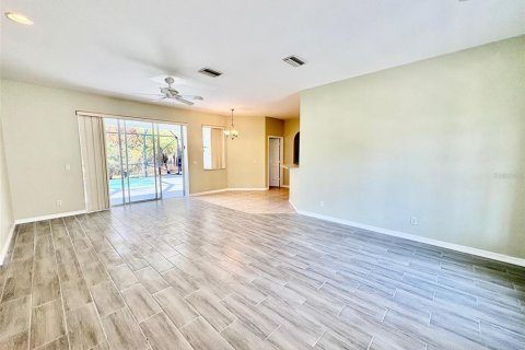 Villa ou maison à louer à North Port, Floride: 3 chambres, 140.65 m2 № 2093335 - photo 7