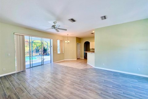 Villa ou maison à louer à North Port, Floride: 3 chambres, 140.65 m2 № 2093335 - photo 12