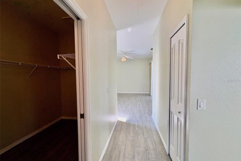 Villa ou maison à louer à North Port, Floride: 3 chambres, 140.65 m2 № 2093335 - photo 20