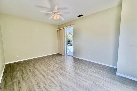 Villa ou maison à louer à North Port, Floride: 3 chambres, 140.65 m2 № 2093335 - photo 17
