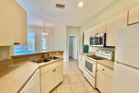 Villa ou maison à louer à North Port, Floride: 3 chambres, 140.65 m2 № 2093335 - photo 15