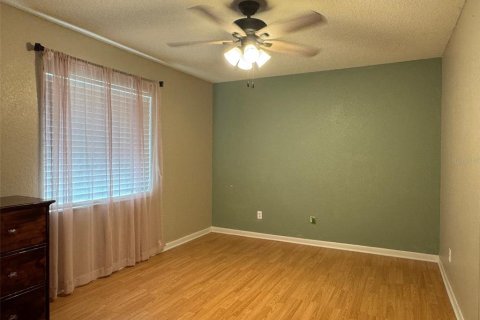 Villa ou maison à louer à Dade City, Floride: 2 chambres, 98.66 m2 № 2156320 - photo 11