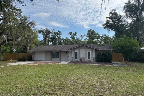 Villa ou maison à louer à Dade City, Floride: 2 chambres, 98.66 m2 № 2156320 - photo 3