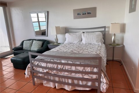Copropriété à louer à Miami Beach, Floride: 49.7 m2 № 2154835 - photo 4