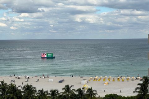 Copropriété à louer à Miami Beach, Floride: 49.7 m2 № 2154835 - photo 14