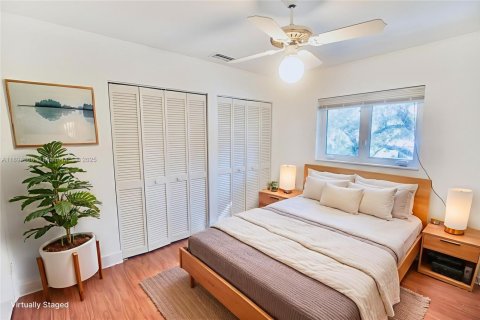 Casa en venta en Coral Gables, Florida, 3 dormitorios, 257.15 m2 № 1945775 - foto 29