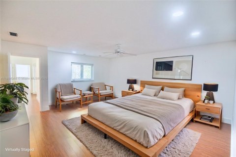 Casa en venta en Coral Gables, Florida, 3 dormitorios, 257.15 m2 № 1945775 - foto 15