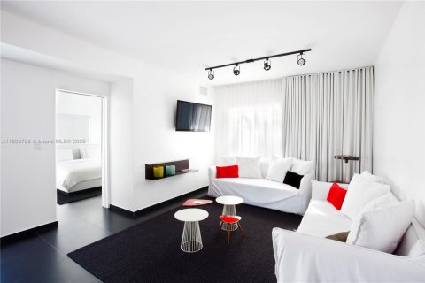 Hotel en venta en Miami Beach, Florida № 1804550 - foto 28
