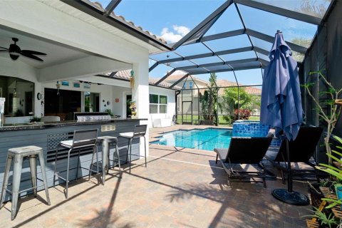 House in Bradenton, Florida 4 bedrooms, 289.3 sq.m. № 1616695 - photo 6