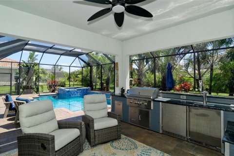 House in Bradenton, Florida 4 bedrooms, 289.3 sq.m. № 1616695 - photo 7