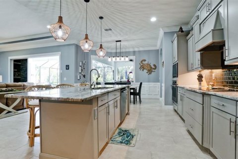 House in Bradenton, Florida 4 bedrooms, 289.3 sq.m. № 1616695 - photo 19