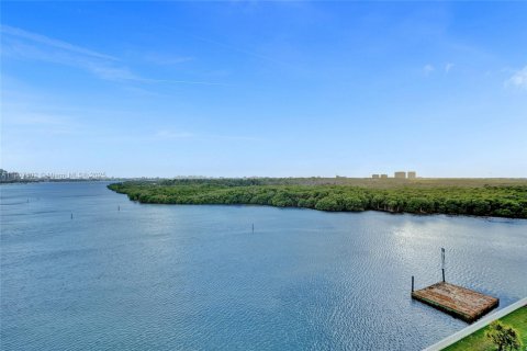 Снять в аренду кондоминиум в Санни-Айлс-Бич, Флорида 1 спальня, 70.79м2, № 1963928 - фото 9