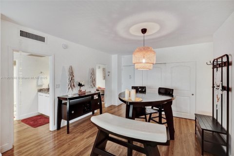 Снять в аренду кондоминиум в Санни-Айлс-Бич, Флорида 1 спальня, 70.79м2, № 1963928 - фото 26