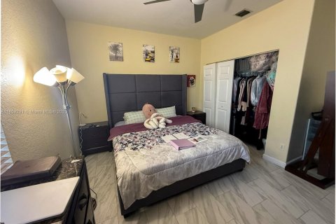 Villa ou maison à vendre à Miramar, Floride: 5 chambres, 362.41 m2 № 1979212 - photo 28