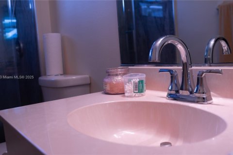 Villa ou maison à vendre à Miramar, Floride: 5 chambres, 362.41 m2 № 1979212 - photo 19