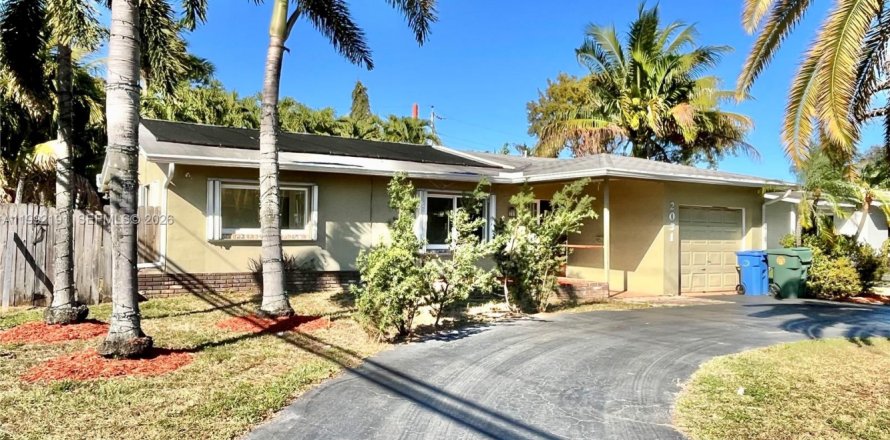 House in Oakland Park, Florida 3 bedrooms, 125.14 sq.m. № 2062469