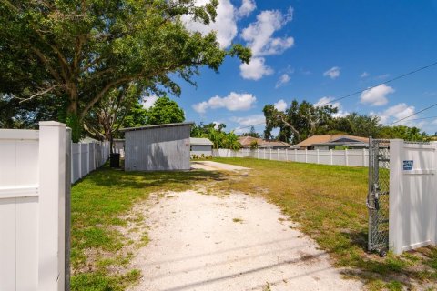 Casa en venta en Saint Petersburg, Florida, 3 dormitorios, 101.08 m2 № 1871026 - foto 30