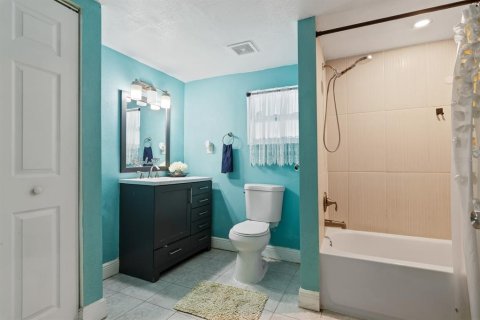 Casa en venta en Saint Petersburg, Florida, 3 dormitorios, 101.08 m2 № 1871026 - foto 21