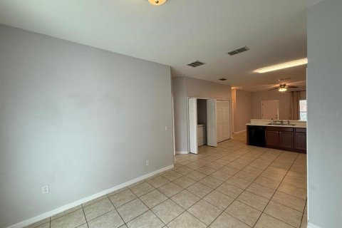 Снять в аренду квартиру в Киссимми, Флорида 3 спальни, 119.84м2, № 1853644 - фото 9