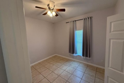 Снять в аренду квартиру в Киссимми, Флорида 3 спальни, 119.84м2, № 1853644 - фото 19